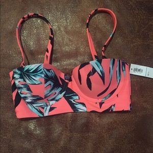 Coral Patterned Bikini Top
